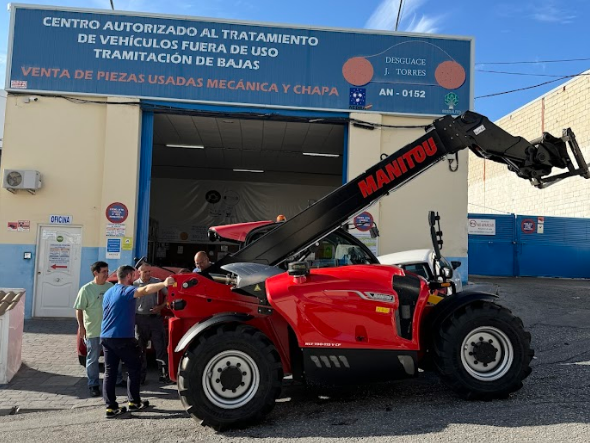 ENTREGA DEL MANIPULADOR TELESCÓPICO MANITOU MLT 730 115 V CP EN JAÉN - GRUPEMA